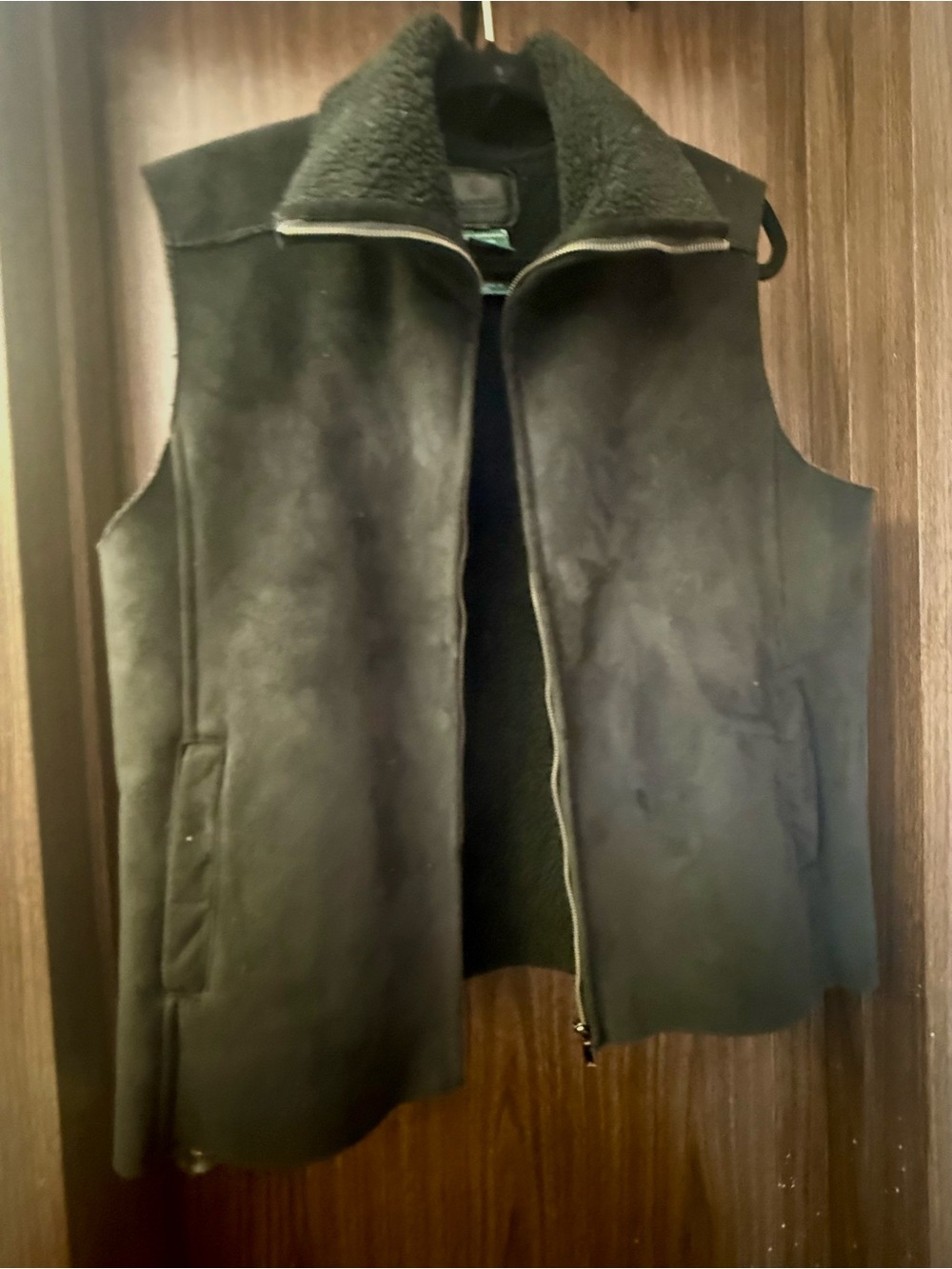 Yves Saint Laurent Black Faux Shearling Zip Vest item#0004